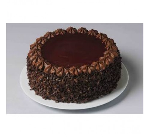 Crunchy chocolaty cake