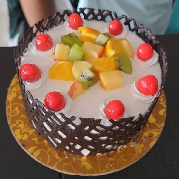 Juicy Fruit Cake