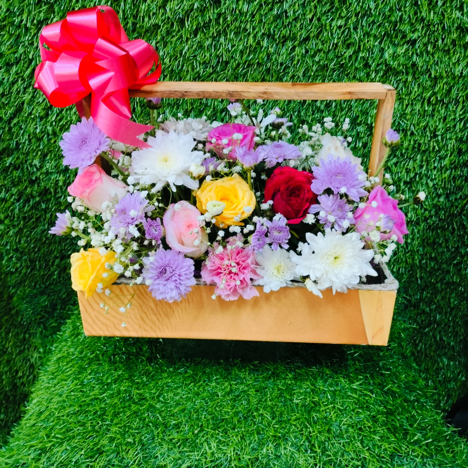 Beautiful fresh flower bouquet and gift arrangement – FlowerDekho