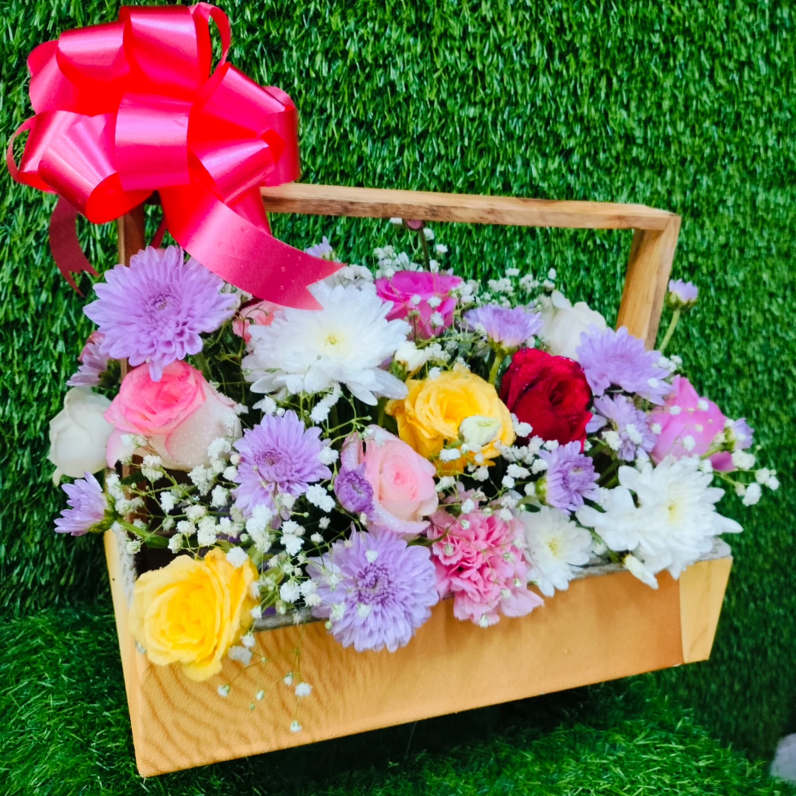 Beautiful fresh flower bouquet and gift arrangement – FlowerDekho