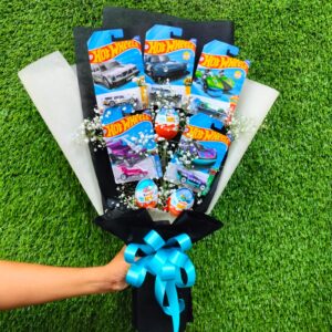 Speed & Sweet Surprise Bouquet